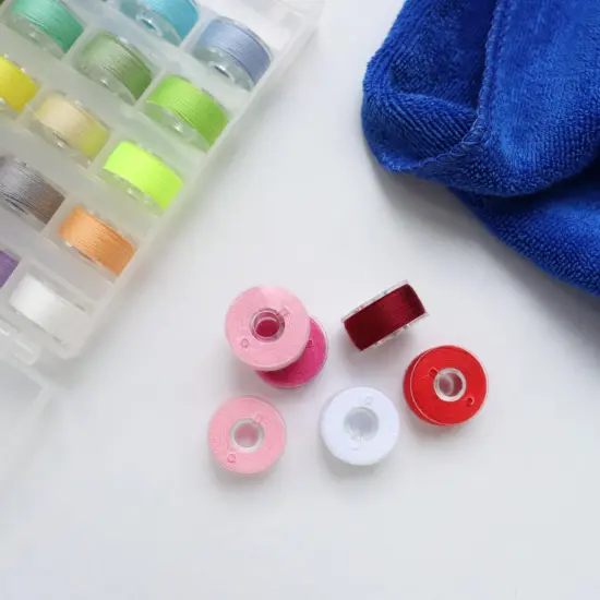 36 Pcs Bobbins and Sewing Threads with Bobbin Case {6}