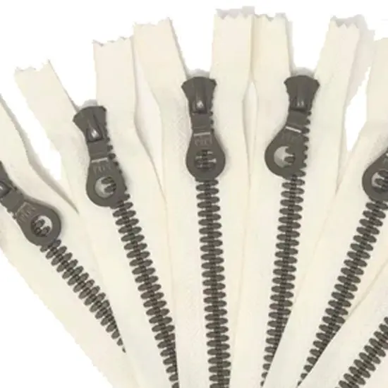 Zipper &ndash; Off-White 7" Plastic Molded 3 Brown Teeth Closed Bottom Non-Separating {4}