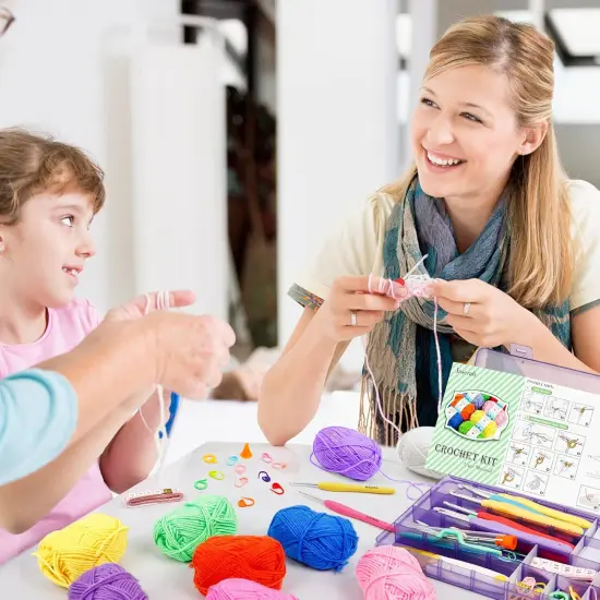 30-Color Crochet Yarn Kit &ndash; 1650 Yards with Hooks & Bag (Purple) {5}