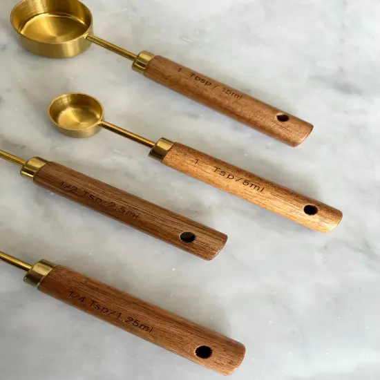 Acacia Wood & Gold Measuring Cups & Spoons Set of 8 &ndash; Stylish and Functional {2}