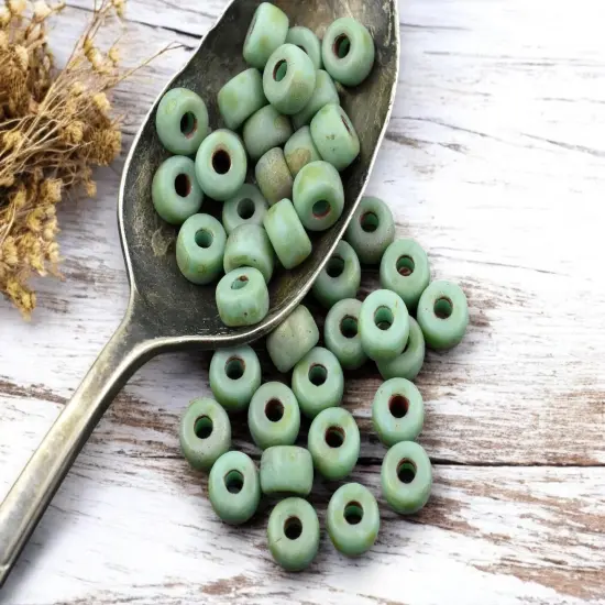 20g Matte Green Turquoise Travertine 2/0 Matubo Beads {4}