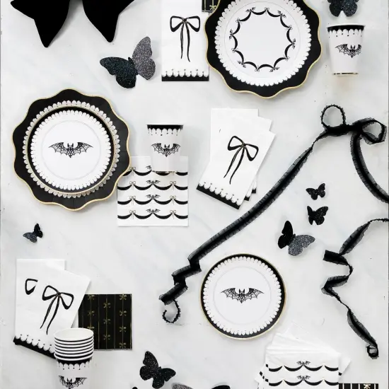 BLACK NOIR & GOLD SIGNATURE BOW SMALL NAPKINS {2}