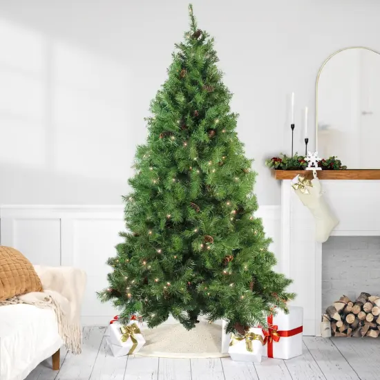 Northlight 7.5' Pre-Lit Green Medium Pine Artificial Christmas Tree - Clear Lights {1}