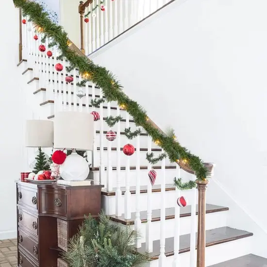 15 FT Prelit Artificial Christmas Garland with 35L Mini String Lights {4}