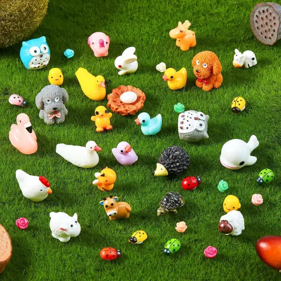 100 Pieces Mini Ocean Resin Animals Miniature Ocean Animals Tiny Figurine Tiny Resin Trinkets Marine Aquarium Ornaments Dollhouse Decorations for DIY Tank Potted Garden Landscape Accessory(Stylish Style) {2}