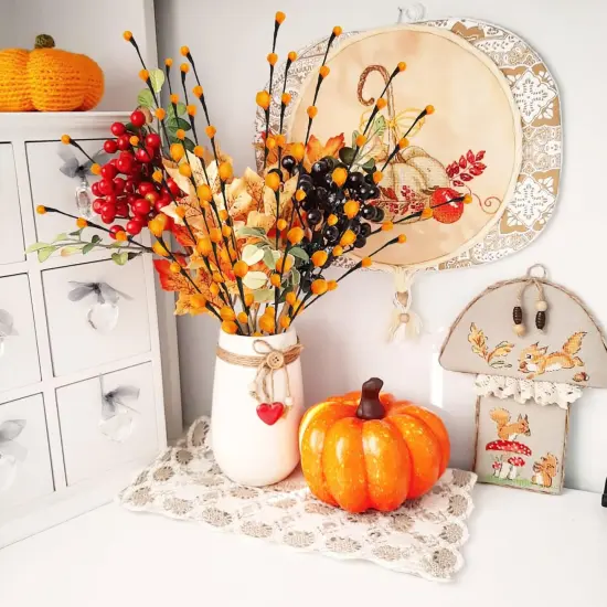 30Pcs Artificial Autumn Berry Stems {4}