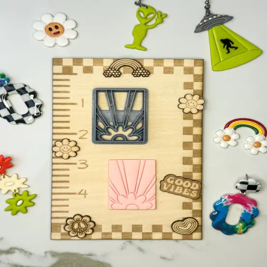 Daisy Rising Sun Clay Cutter {1}