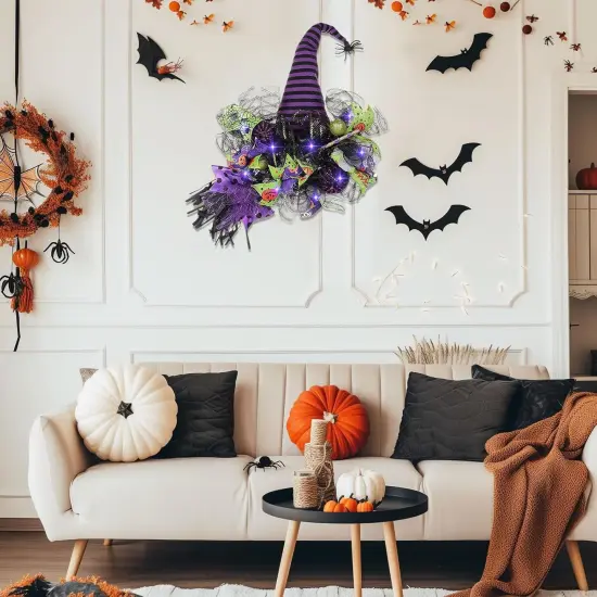 Spooky Halloween Wreath with Lights {4}