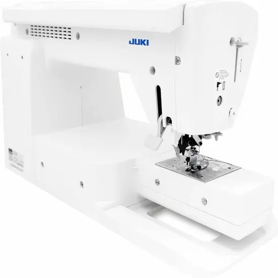 Juki Sayaka DX-3000QVP Professional Quality Quilting and Sewing Machine {3}
