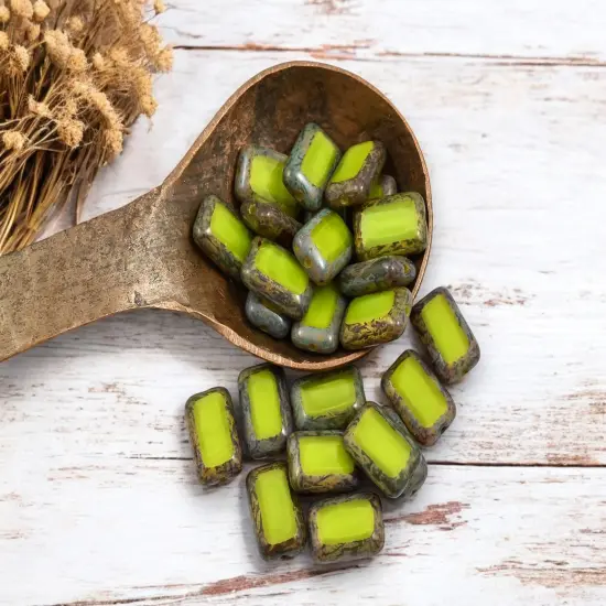 *24* 8x12mm Charteuse Silk Picasso Table Cut Rectangle Beads {4}