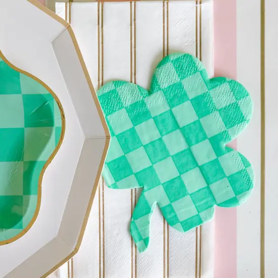 GOLD SIGNATURE STRIPE GUEST TOWELS {4}