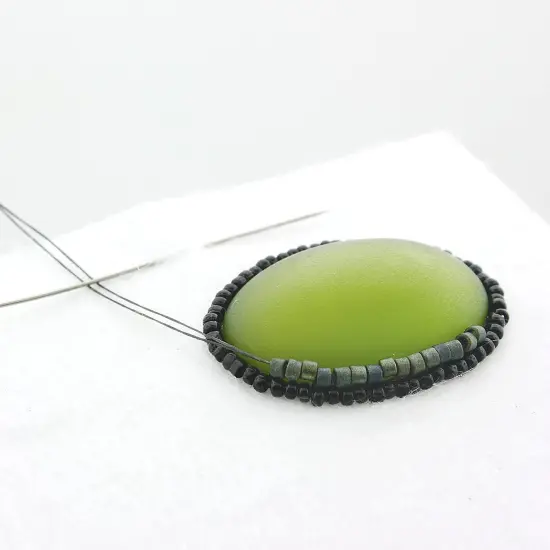 The Beadsmith Beading Foundation &ndash; 4.25 x 5.5 inches &ndash; White Fabric &ndash; 1 Sheet &ndash; Made in The USA &ndash; Stiff & Durable Material Used for Bead & Stitch Embroidery, cabochon Beading and Sewing {3}