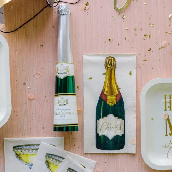 CHAMPAGNE BOTTLE CELEBRATION CRACKERS {4}