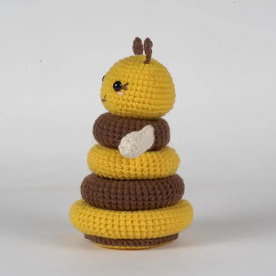 Crochet Kit for Beginners, 1 Bee Designs, Crochet Starter Kit with Step-by-Step Video Tutorials, Yarns, Hooks, Instruction, and Accessories to Make Crochet Bee {3}