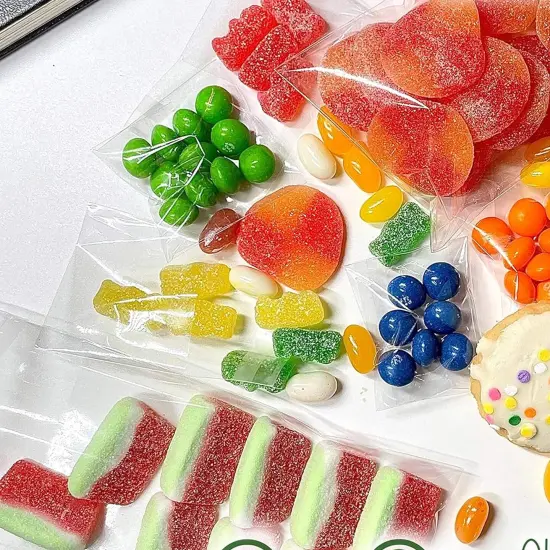 Self-Seal Poly Bags with Lip & Tape 1.2 Mil 3 7/8'' x 5 1/4'' {3}