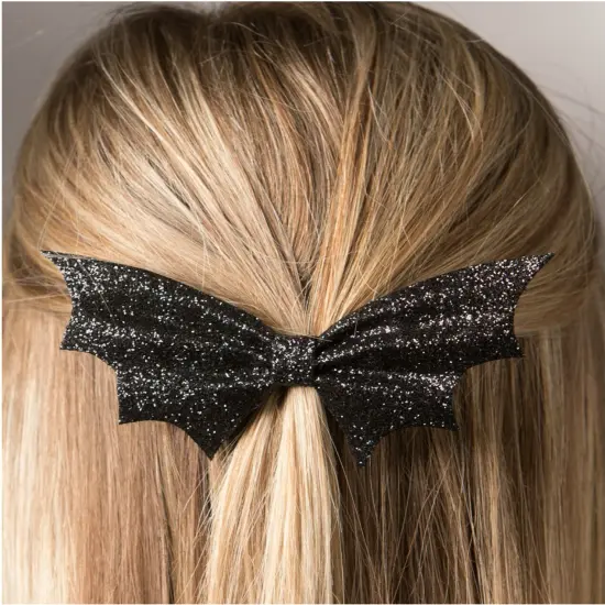 GOING BATTY HAIR CLIP {1}