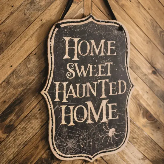 HOME SWEET HAUNTED HOME WALL DECOR {3}