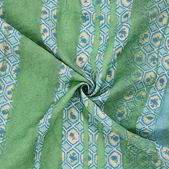 1 Yard Rayon Nylon Poplin Fabric Green For Skirts Tops And Lightweight 57/58 Inches Width {1}