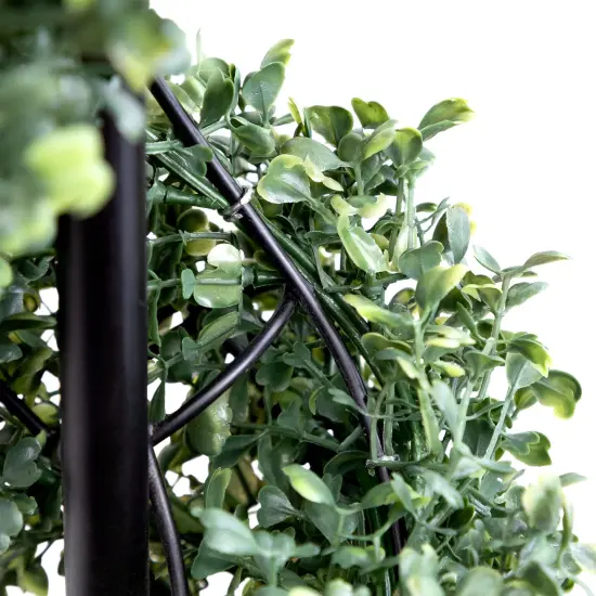 Northlight Two-Toned Boxwood Spiral Artificial Topiary Tree in Round Pot - 3' Green {7}