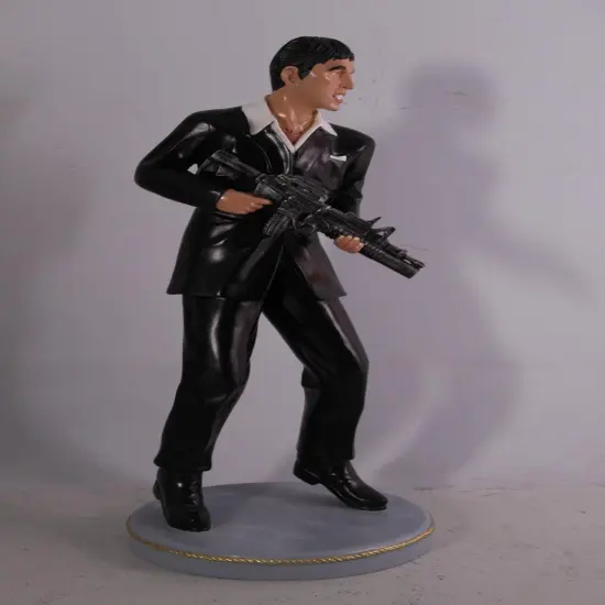 Gangster Small Statue {4}