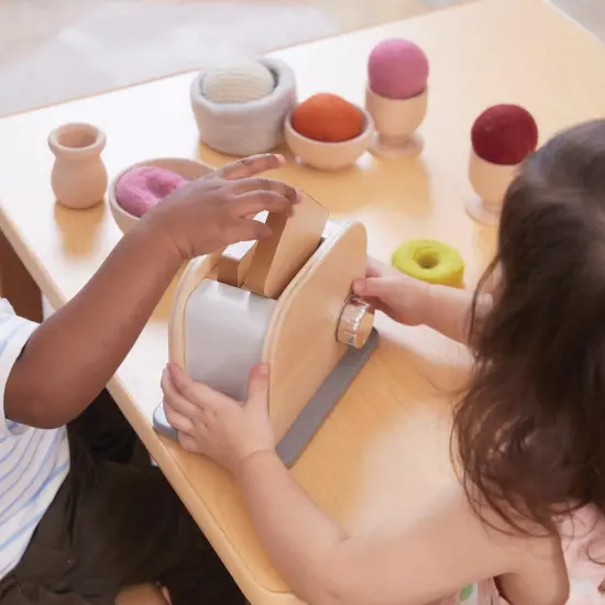 Kaplan Early Learning Company Pretend Play Pop Up Toaster {3}