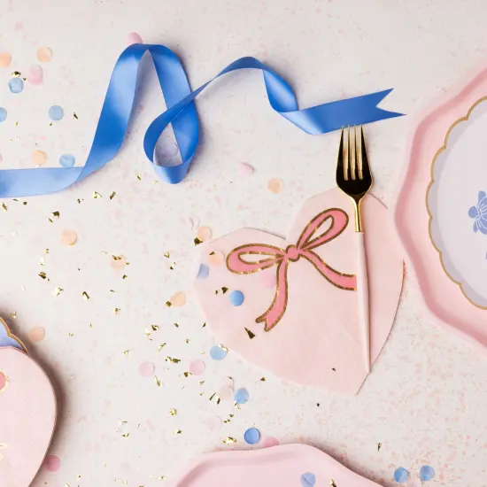 PETAL PINK BOW HEART LARGE NAPKIN {3}