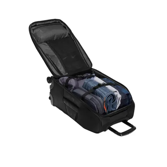 OGIO&reg; Revolve Spinner for Easy and Efficient Travel {7}