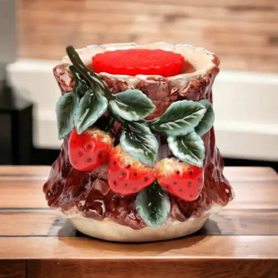 Ceramic Strawberry Tart Burner, Home Décor, Gift for Her, Gift for Mom, Kitchen Décor, Farmhouse Décor, Bathroom Decor {1}
