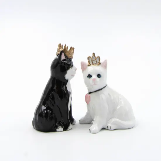 Ceramic King and Queen of Cats Salt and Pepper Shakers, Home D&eacute;cor, Gift for Her, Gift for Mom, Kitchen D&eacute;cor, Cat Lovers Gift {5}