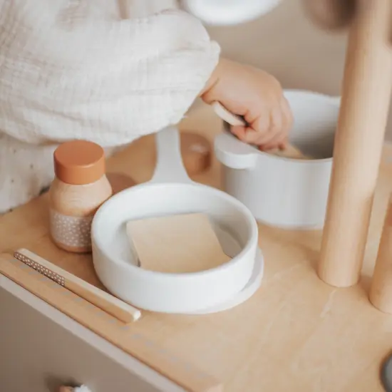 Label Label: Wooden Toaster Play Set - Tan - Kitchen Appliance Toy, 10 Cooking & Food Accessories, Pop-Up Feature, Dragonfly Design, Kids Ages 3+ {5}