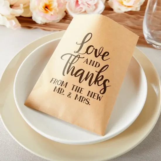 100 Pack Love and Thanks From the New Mr & Mrs for Wedding, Party Favor Bags for Goodie, Gifts, Decorations, 5x7.5 in Brown {2}