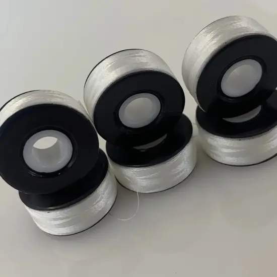 Madeira Magnetic Bobbin L White {4}