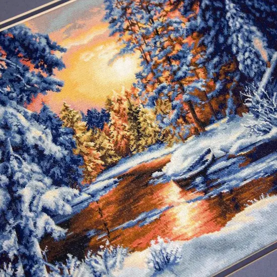 Winter Landscape B477L Counted Cross-Stitch Kit {3}