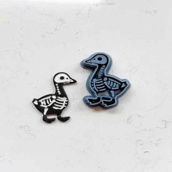 SKELETON DUCK GOOSE | HALLOWEEN 2025 | CLAY CUTTERS {1}