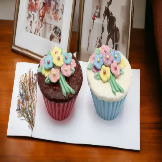 Hand Painted Ceramic Flower Cupcake Salt & Pepper Shakers, Cafe Decor, Home D&eacute;cor, Gift for Her, Gift for Mom, Kitchen D&eacute;cor {2}