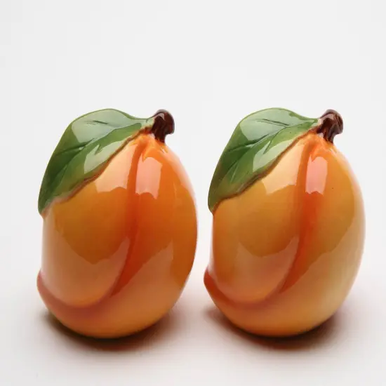 Ceramic Peach Salt and Pepper Shakers, Home D&eacute;cor, Gift for Her, Gift for Mom, Kitchen D&eacute;cor, Farmhouse D&eacute;cor {3}