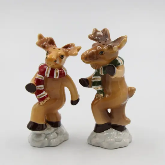 Ceramic Christmas Dancing Moose Salt & Pepper Shakers, Home Décor, Gift for Her, Gift for Mom, Kitchen Décor, Christmas Décor {4}