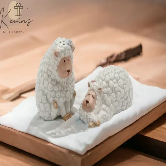 Hand Painted Ceramic Sheep Salt & Pepper Shakers, Home D&eacute;cor, Gift for Her, Gift for Mom, Kitchen D&eacute;cor, Dining Table D&eacute;cor, Farmhouse Decor {1}