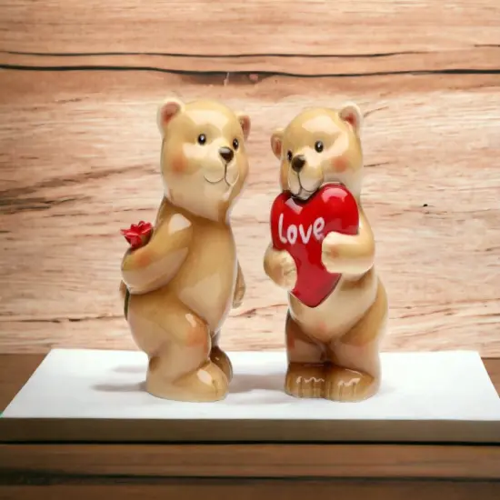Ceramic Valentines Day Teddy Bear Salt and Pepper Shakers, Home D&eacute;cor, Gift for Her, Kitchen D&eacute;cor, Wedding D&eacute;cor or Gift, Wedding Favor {2}