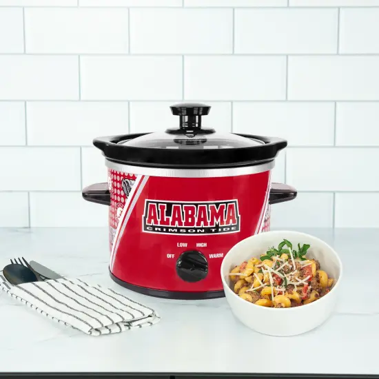 Uncanny Brands Alabama Crimson Tide 2-Qt Slow Cooker {1}