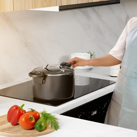 Eatex Pasta Pot with Strainer Lid Black {9}