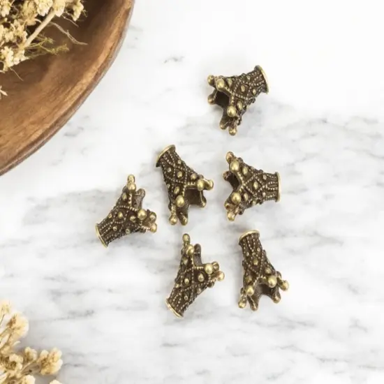 *20* 12x14mm Antique Bronze Bead Caps {4}