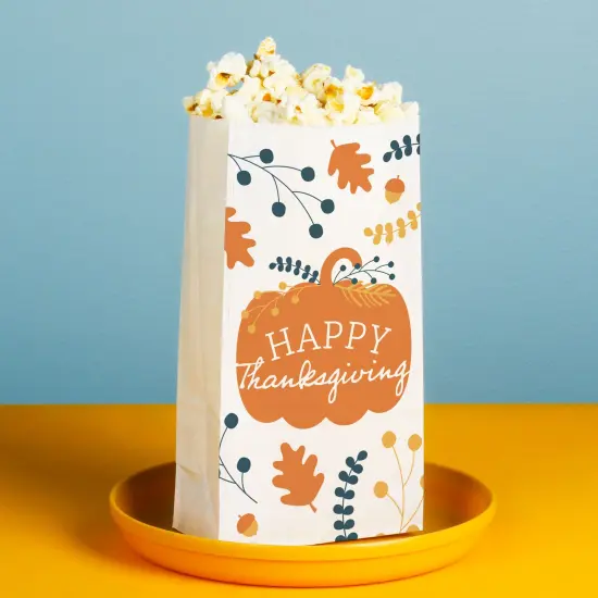 Big Dot of Happiness Happy Thanksgiving Popcorn Bags, Fall Harvest Party Favor Snack Treats, Free-Standing Individual White Paper Bags - 25 Count {4}