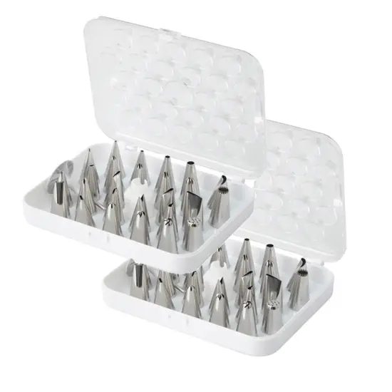 Wilton 28 Piece Classic Decorating Tip Set for Cake {4}