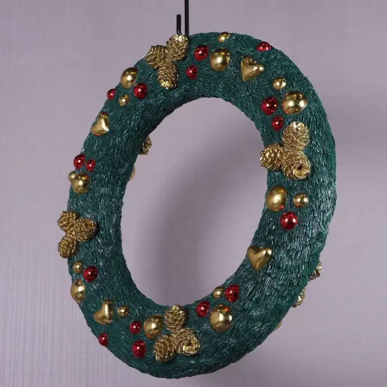 Christmas Wreath Statue {6}