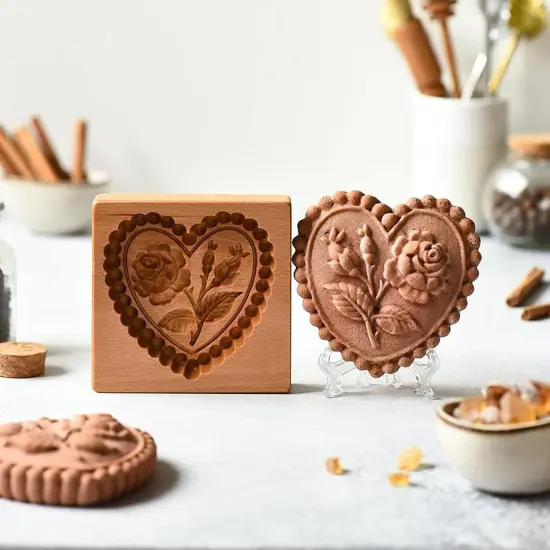 Wooden Cookie Biscuit Mold, 3D Baking Mold, Embossing Craft Decorating Baking Tool, Suitable for Halloween Thanksgiving Christmas Kitchen DIY (Love C 10 * 10 * 2) {2}