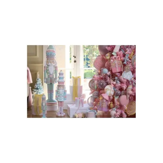 18" Tiered Cupcake Hat Nutcracker {4}