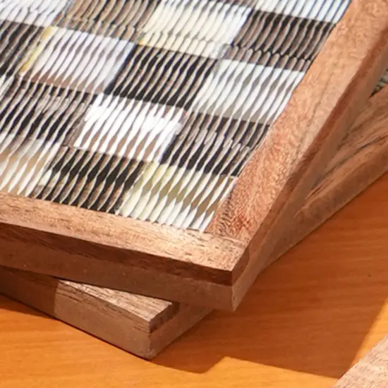 Chiseled Horn Coaster with Teakwood Edges (Set of 2) {4}