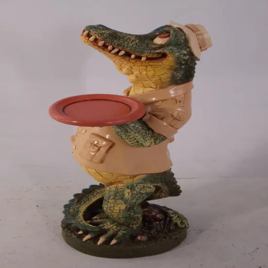 Crocodile Butler Small Statue {4}