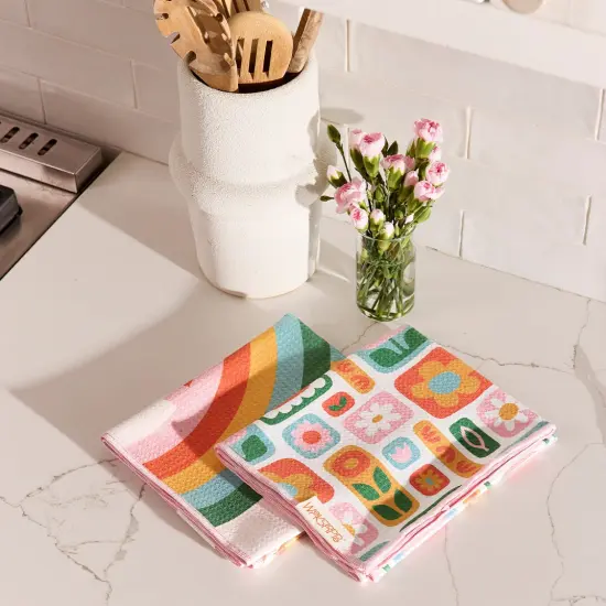 Daisies & Rainbows Microfiber Kitchen Hand Towel {2}